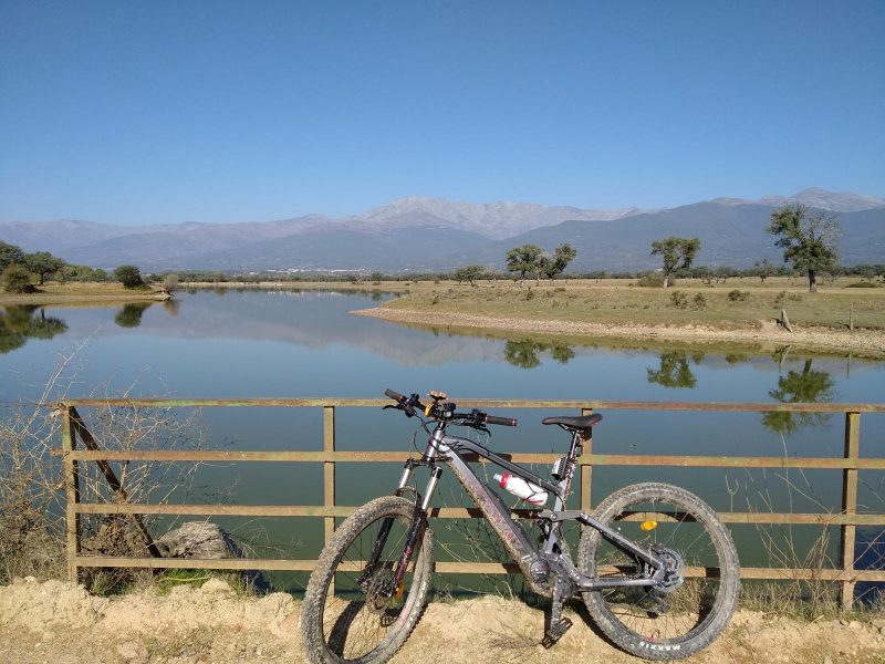 Ruta en bicicleta eléctrica en Gredos - Candeleda – Observatorio de Aves